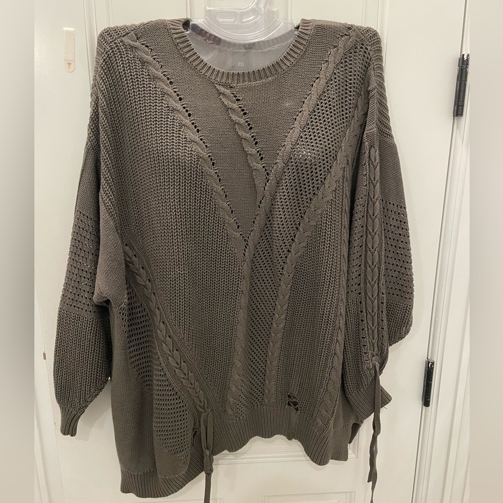 Distressed oversized green/gray sweater